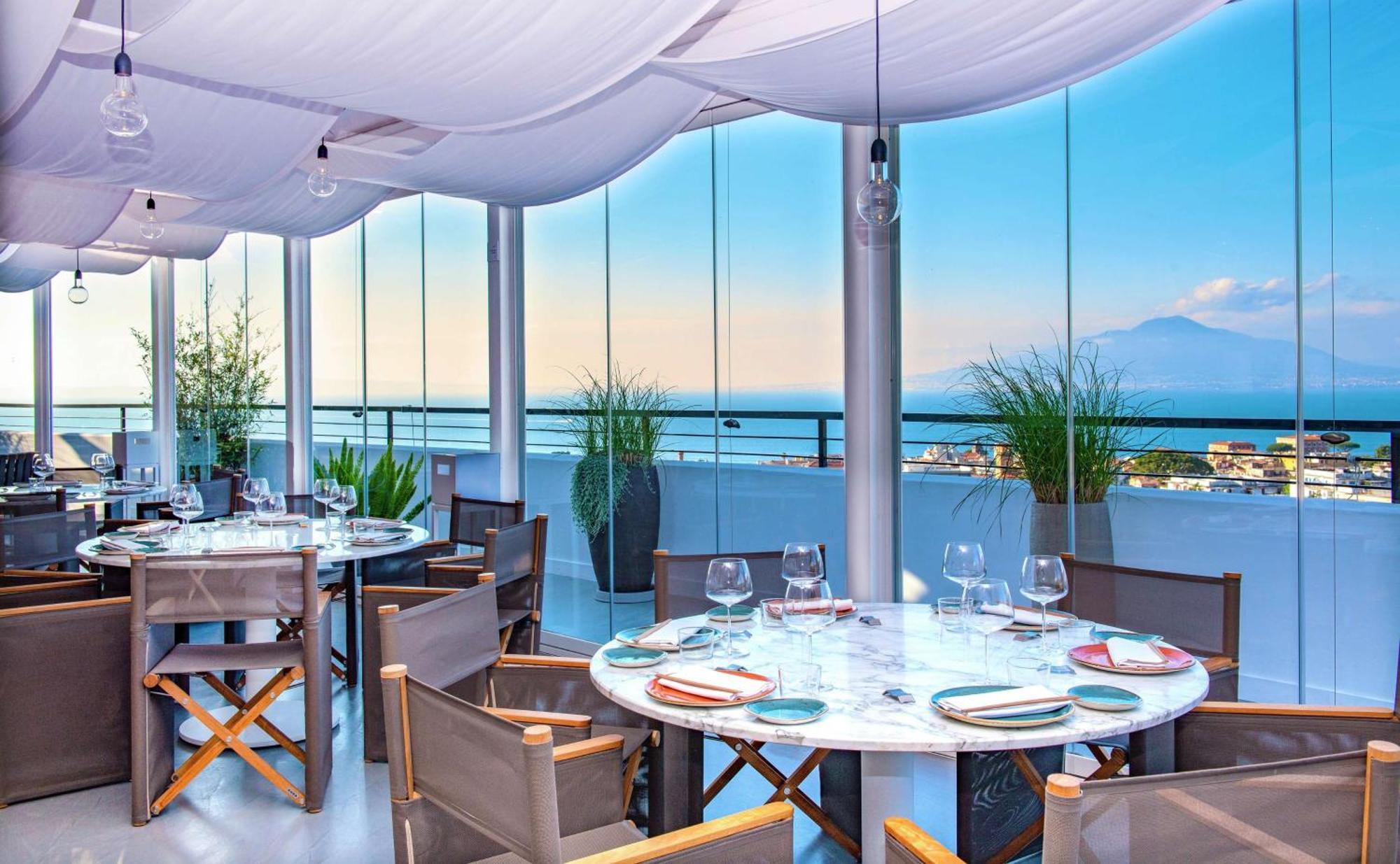 Hilton Sorrento Palace Buitenkant foto
