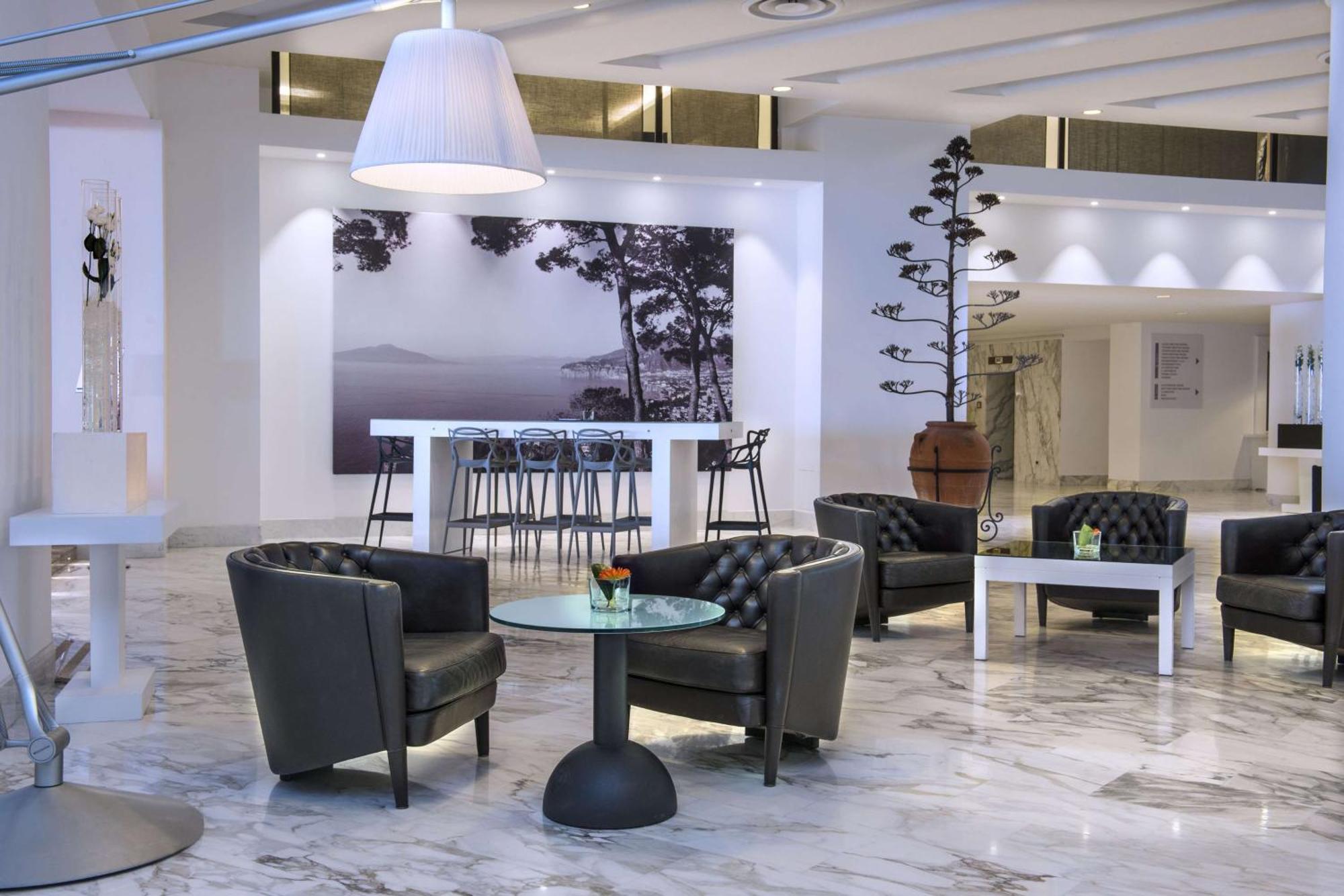 Hilton Sorrento Palace Buitenkant foto