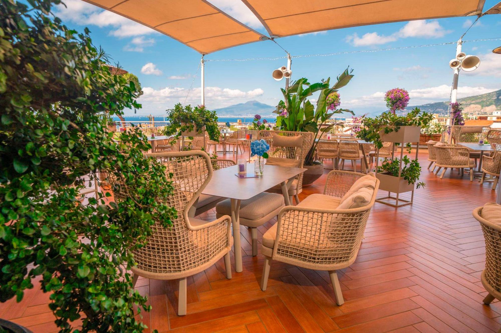 Hilton Sorrento Palace Buitenkant foto